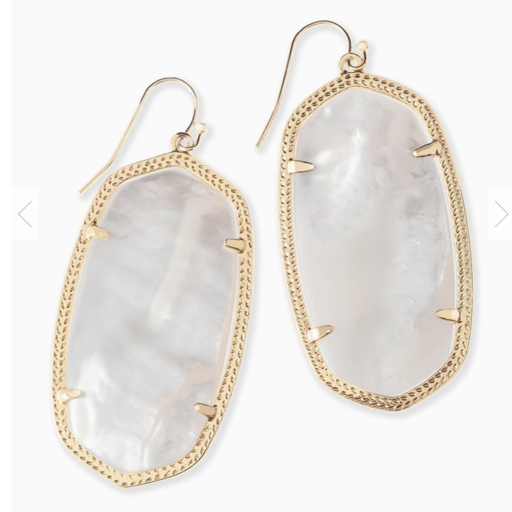 Kendra Scott ivory mother of pearl earrings